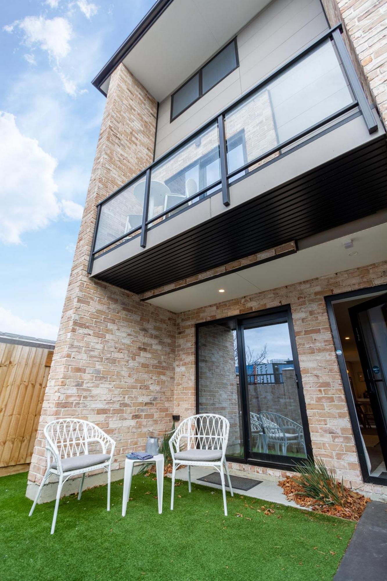 Stylish Central City Townhouse Next To Little High Christchurch Eksteriør billede