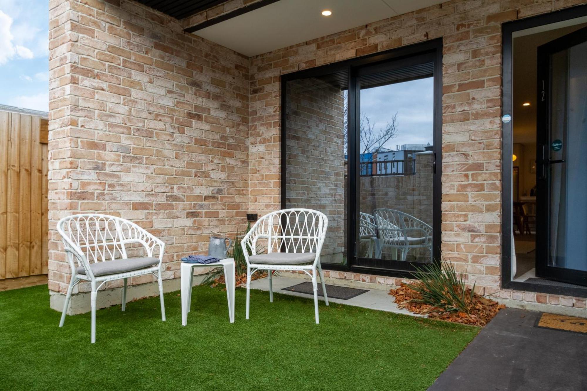 Stylish Central City Townhouse Next To Little High Christchurch Eksteriør billede