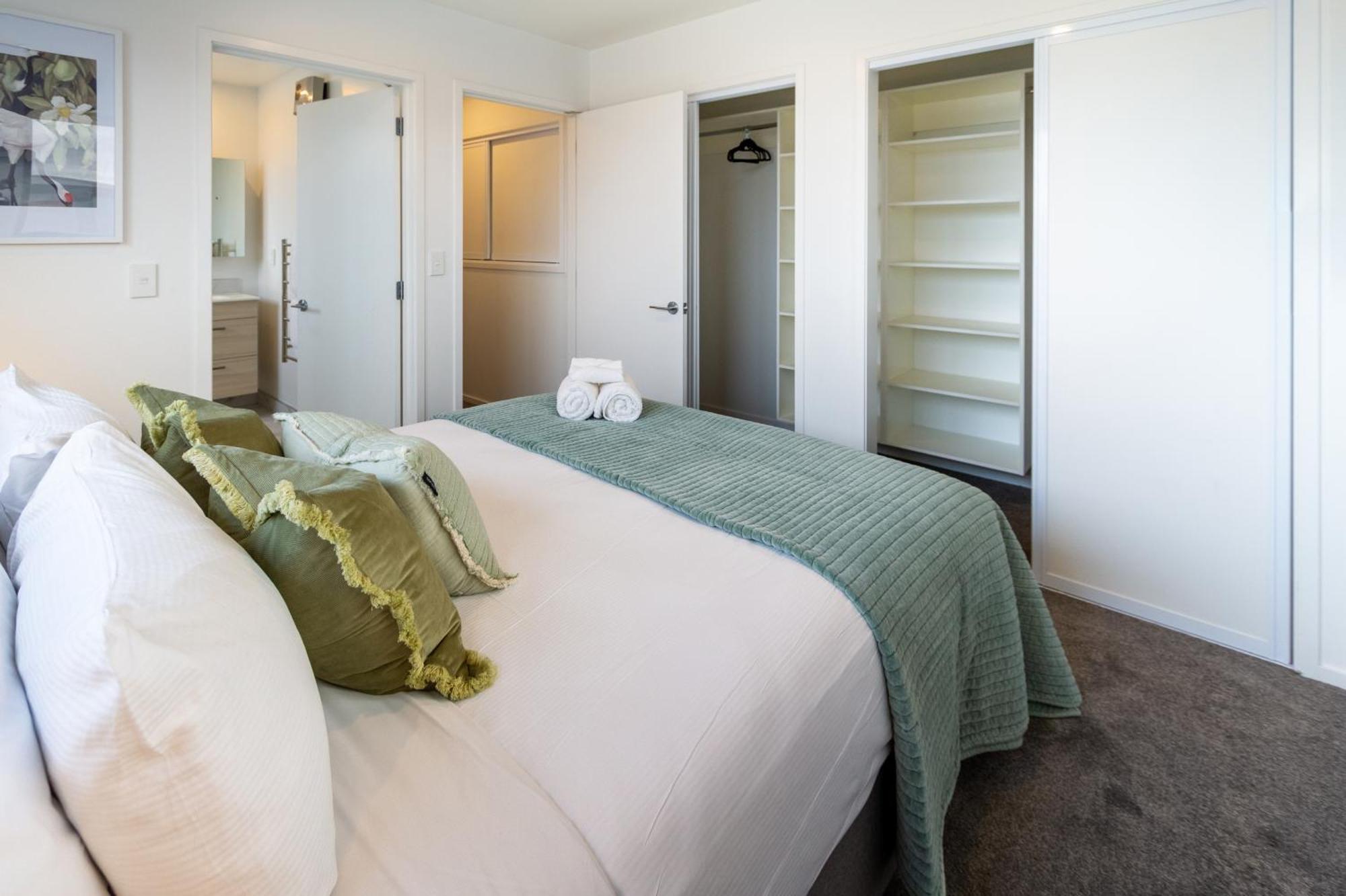 Stylish Central City Townhouse Next To Little High Christchurch Eksteriør billede